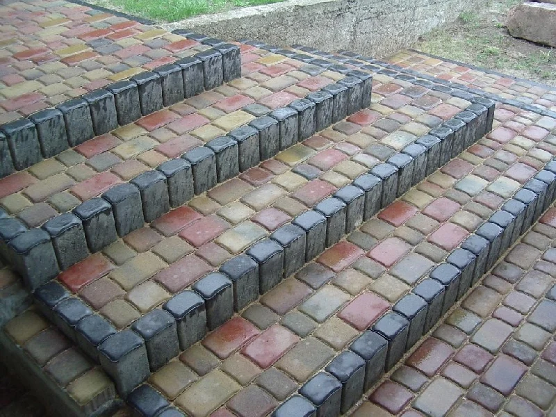 Stopnie wykonane z kostki brukowej